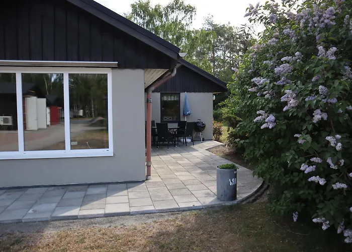 Hoellviksnaes Moeten Mat Logi